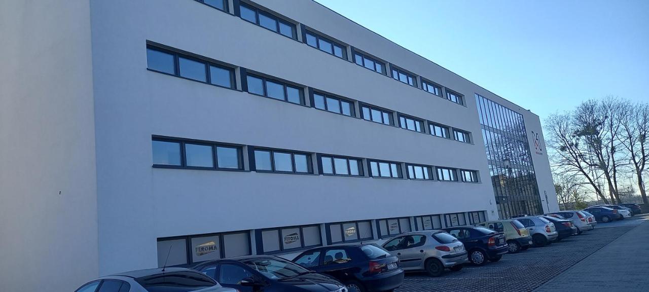 Przystanek Opole - Mikroapartamenty Экстерьер фото